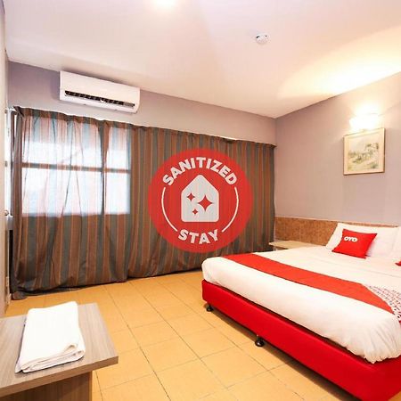 Oyo 89676 Hotel 22 Seremban Esterno foto