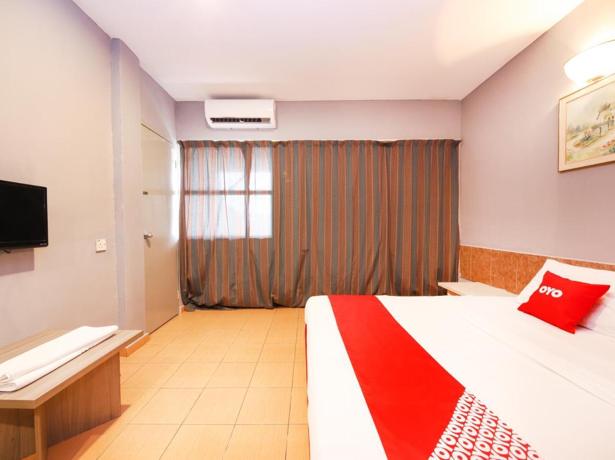 Oyo 89676 Hotel 22 Seremban Esterno foto