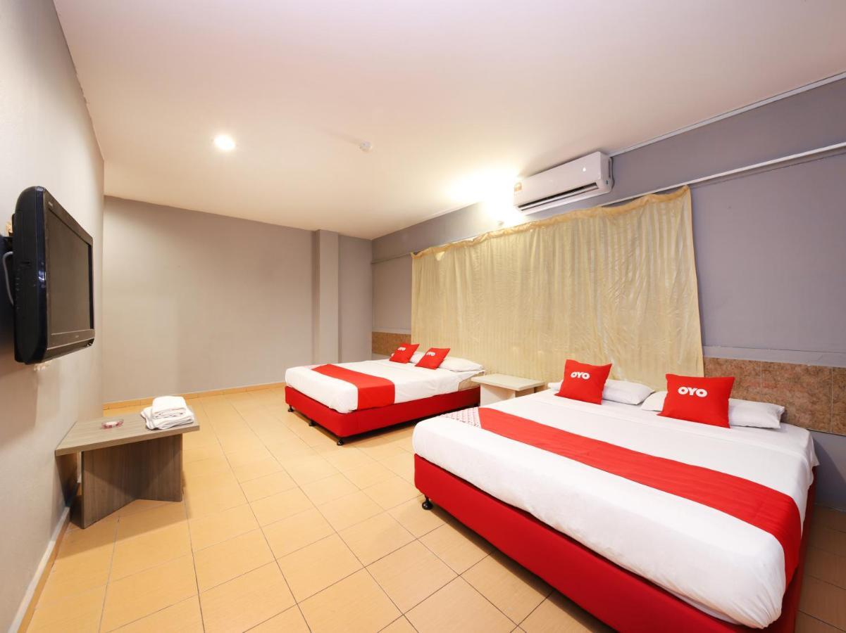 Oyo 89676 Hotel 22 Seremban Esterno foto