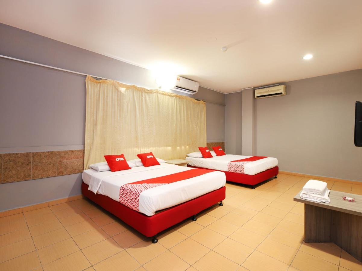 Oyo 89676 Hotel 22 Seremban Esterno foto