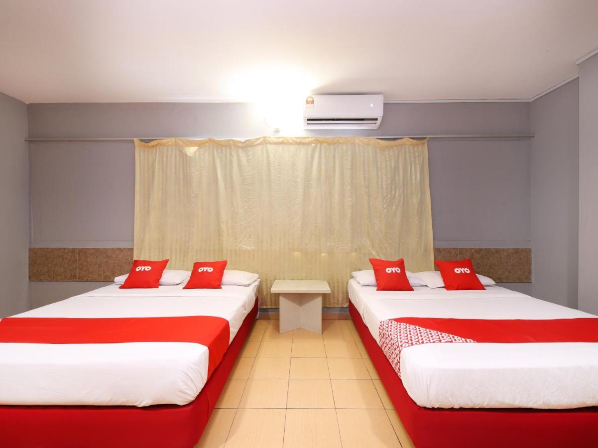 Oyo 89676 Hotel 22 Seremban Esterno foto
