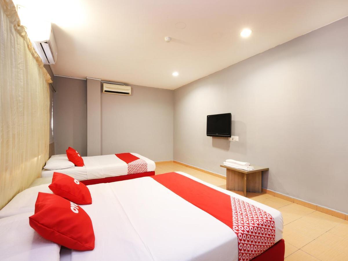 Oyo 89676 Hotel 22 Seremban Esterno foto